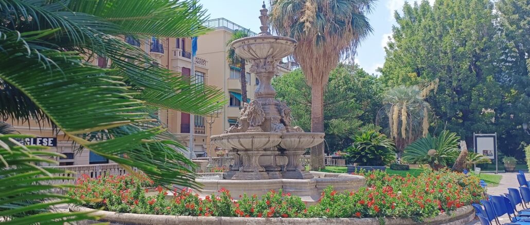 Piazza della Libertà , Alassio