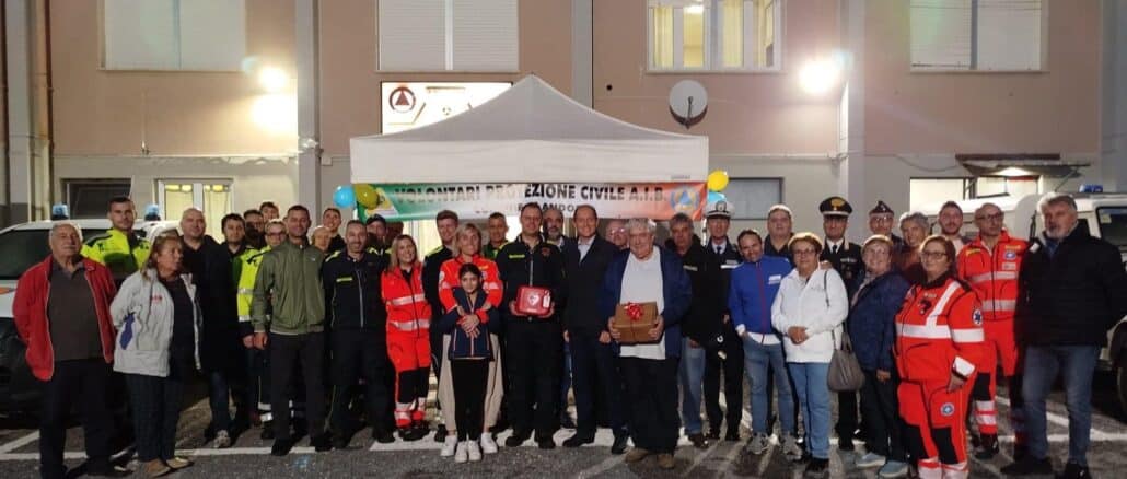 domazione defibrillatori con raccolta fondi Festa delle Associazioni